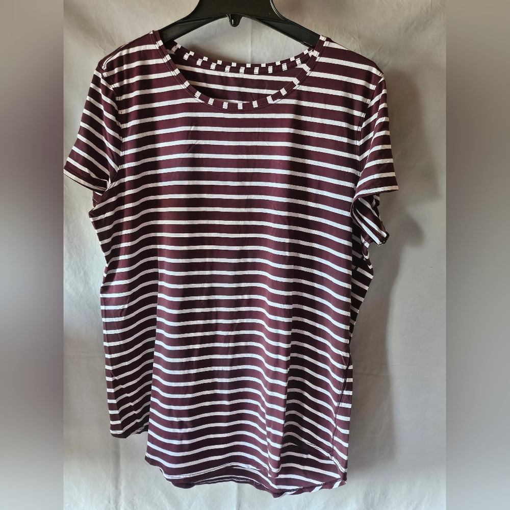 Lululemon medium Burgundy and white striped casual tee